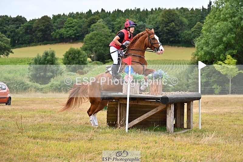 250803A-105101-10000 - L-506-Caroline.Dyer-CURRAGHGRAIGUE.QUEBEC