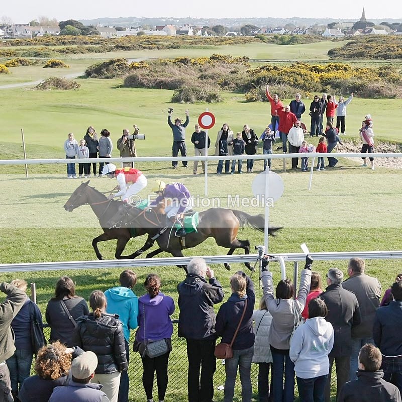 Race-5-5-sq - Gsy Race Finish Line 03/05/10