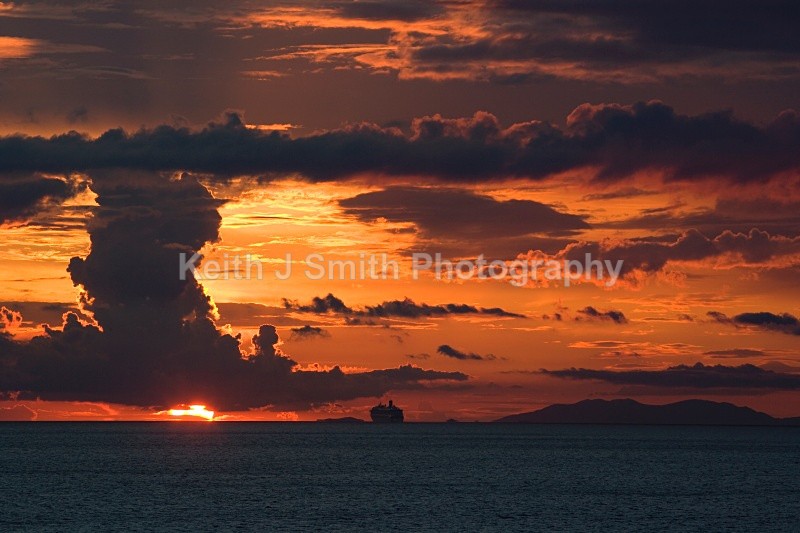 YR6M8307 - While your were sleeping