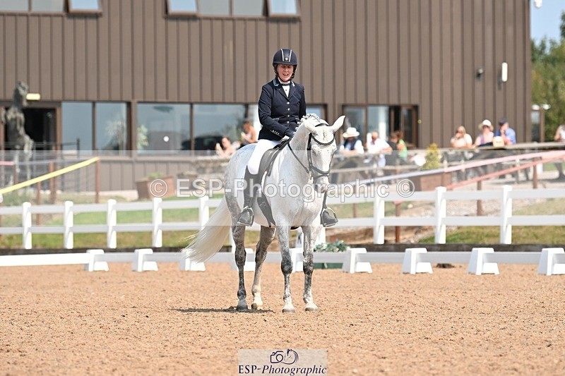 250816-125538-04600 - 075-Jackie.LimintonSaddlewood.Surprise