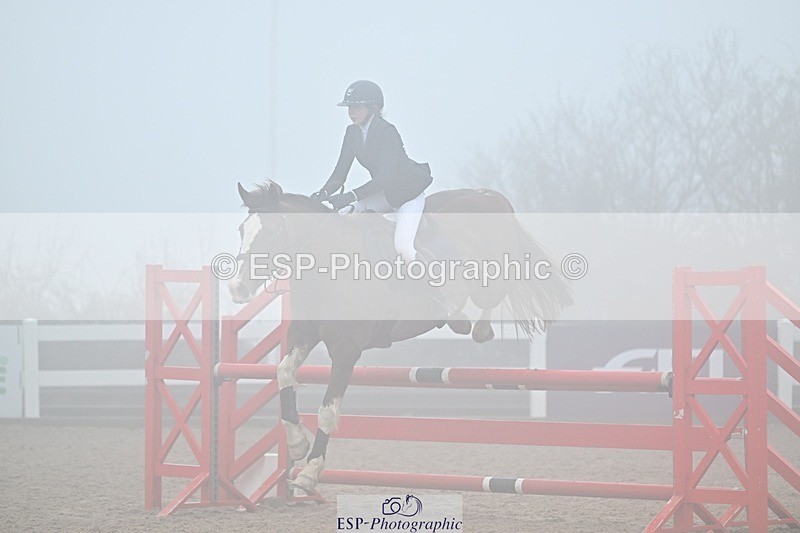 250208-123906-00630 - Cls 9 Pony Newcomers and 1m