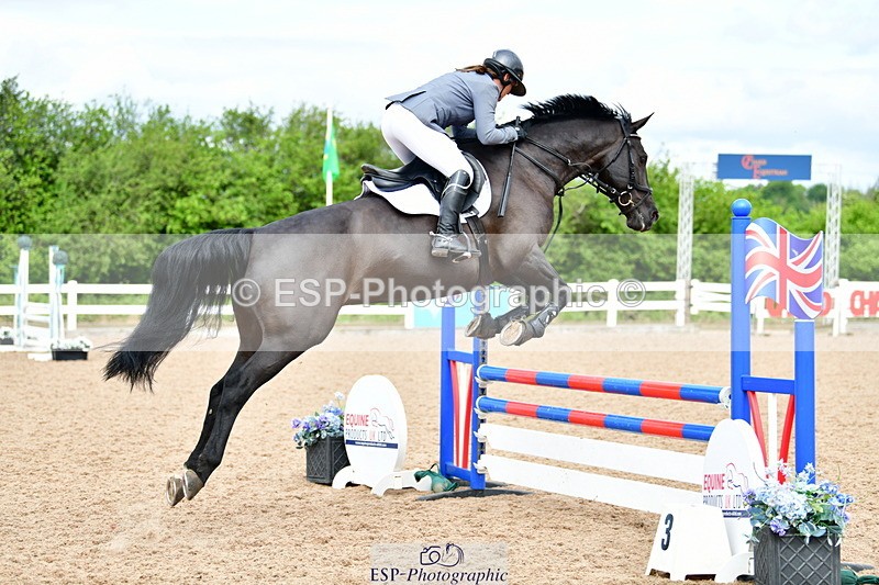 240524A-100130-02388 - Cls 21 British Novice and 90cm Open