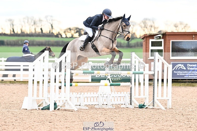 250112-131647-01418 - Cls 20 Newcomers and 1.10m Open