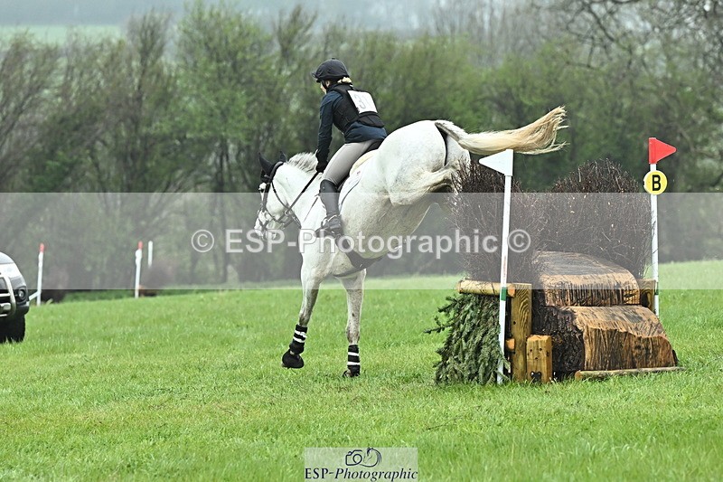 250418-160346-07058 - 319-Flora.Lickiss-MR.MONTY.DON