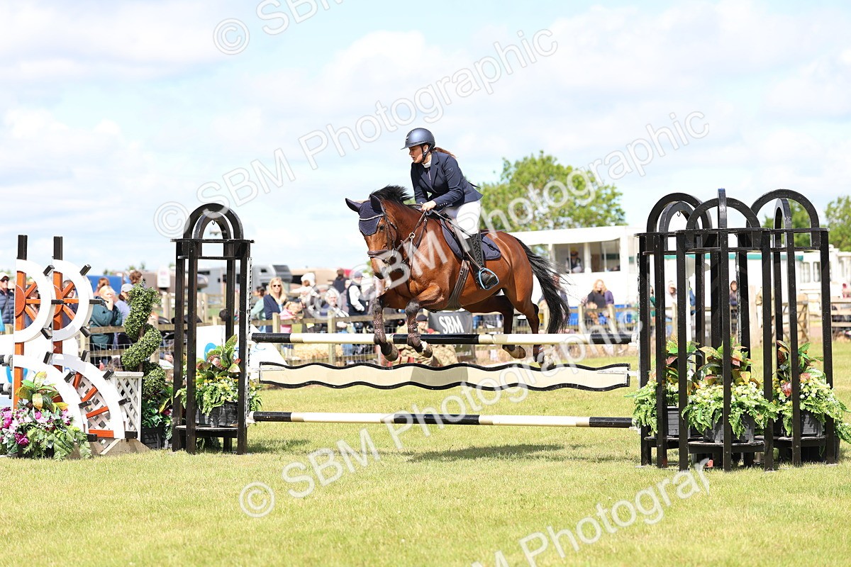 SBM_13561 - Class 206 - Senior Newcomers - 1.10m Open