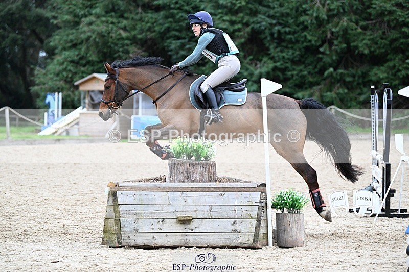 241116-121640-01312 - Cls 2 80-85cm 11.30 to End