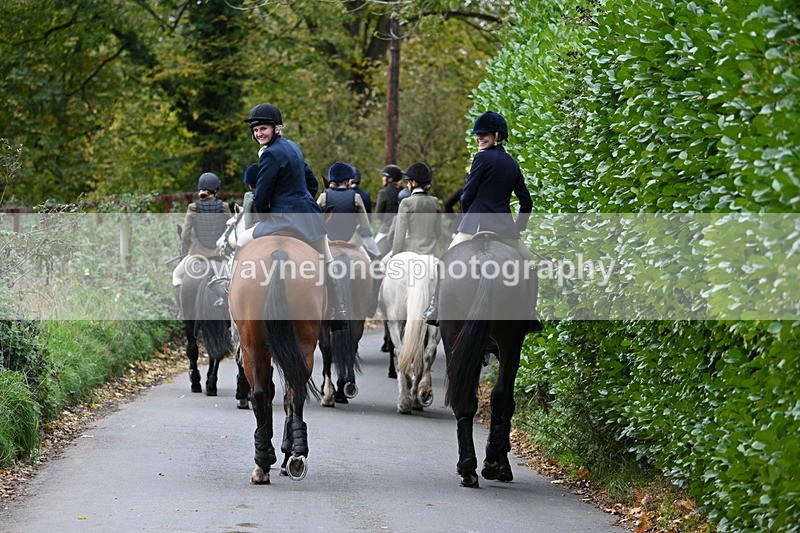 WJ7_7293 - Walk Home..