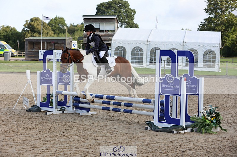 240823X-090645-14381 - 60cm R1 8.30 to 10.00