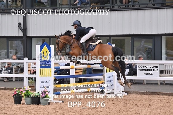 BPP_4076 - FRI CLASS 22 Junior 1.15m Open/Inc Pony 1.15m Members Cup **Viewing/Selection class for 148 Debut te