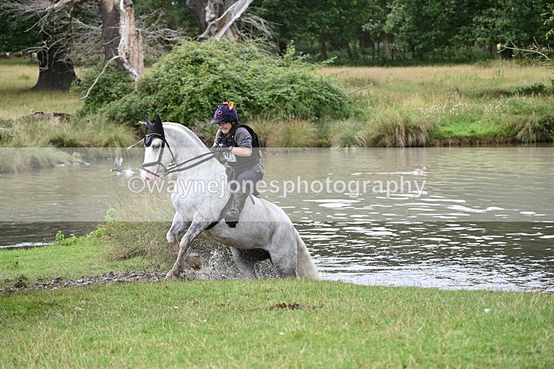 WJ7_2693 - Time at Water 11:37 to 12:13