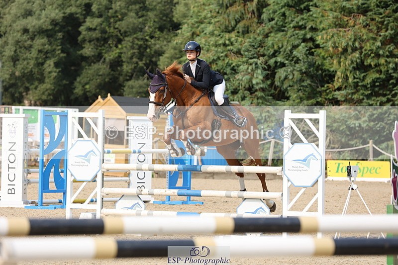 250816A-160833-02661 - Cls 9 Snr 1.10m Open