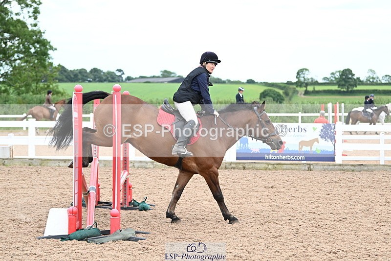 240611A-165330-00332 - 70cm