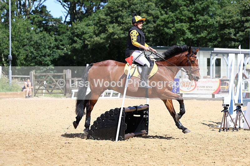 3E7A7089 - Class 2: 70cm