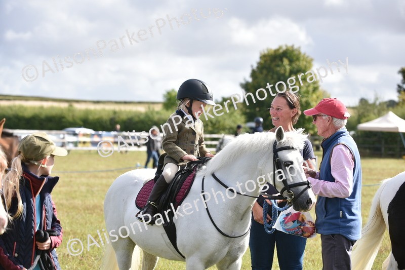 20250831-0399 - Class 6 - Minimus Jumping 30cm