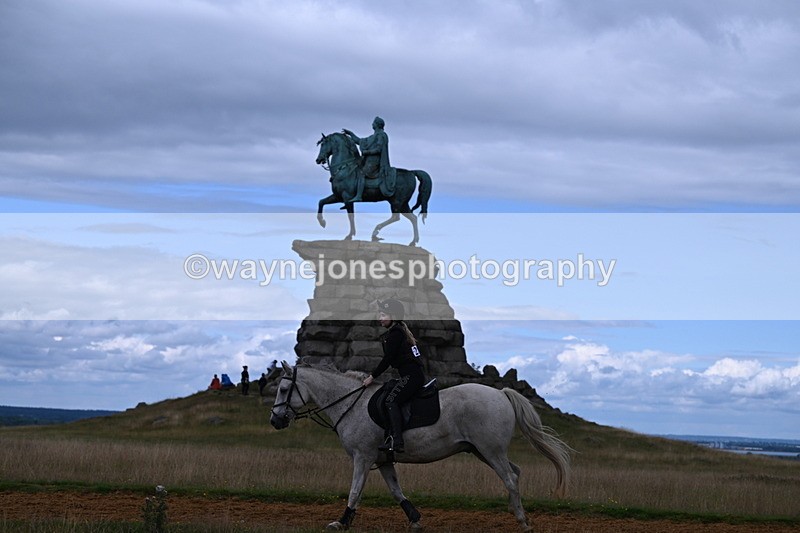 DSC_8663 - Time at Statue 13:52 to 14:33