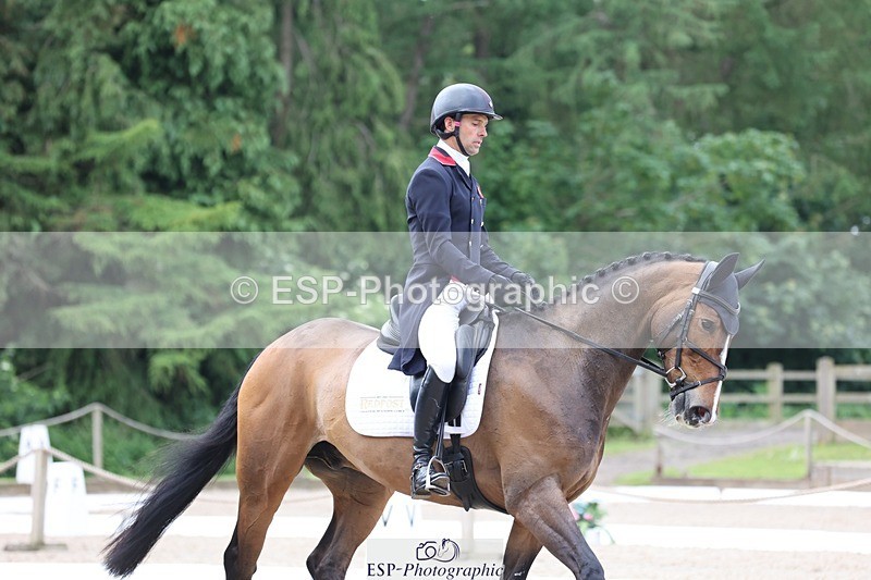 240523-113839-03573 - 222-KILCANNON_SENSATION-Harry_Meade