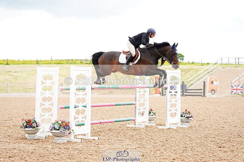 240524A-150422-04404 - Cls 18 National 1.40m