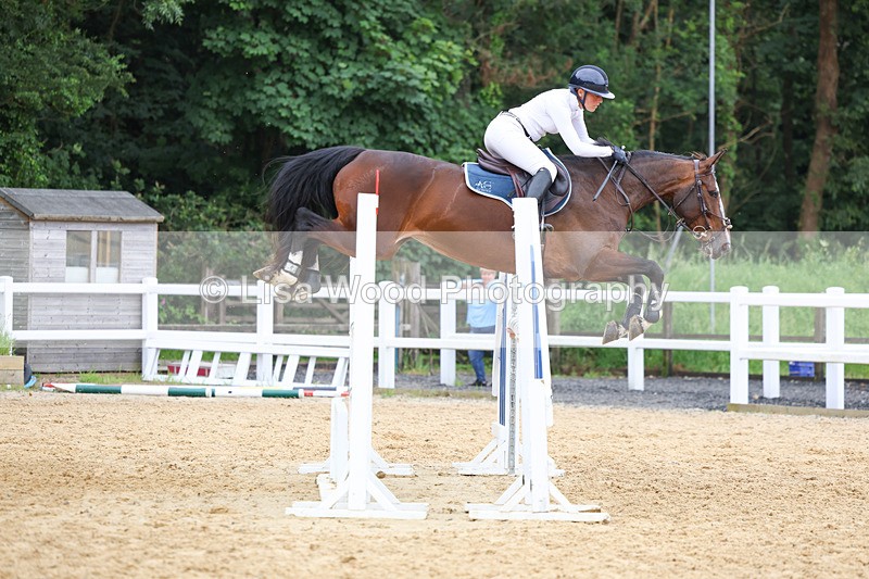 3E7A6588 - Class 9: Senior 1.15m Open