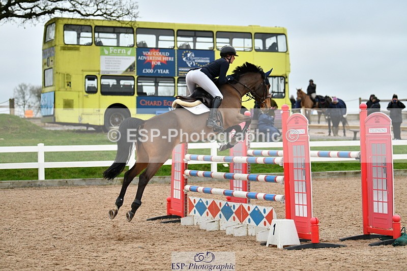240112A-135629-01033 - Cls 6 Foxhunter and 1.20m Open