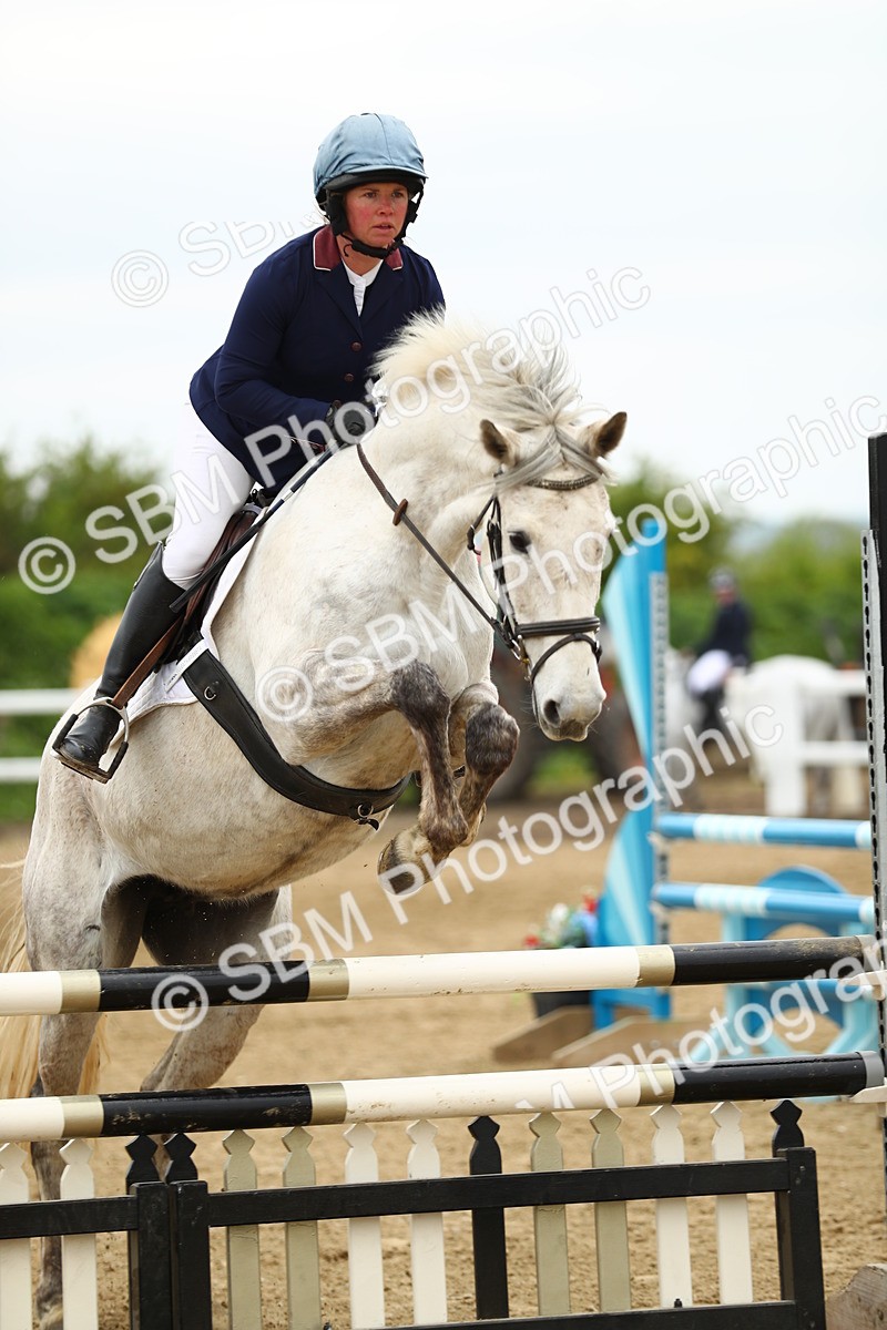 SBM_000484 - Class 2 - Senior British Novice 90cm