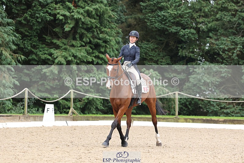 241024-121052-02002 - 057-Louisa.Lockwood-KILCANNON.OREO