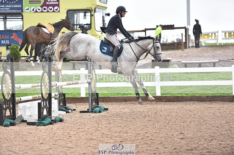 230805A-101216-00561 - Cls 5 Snr British Novice & 90cm Open