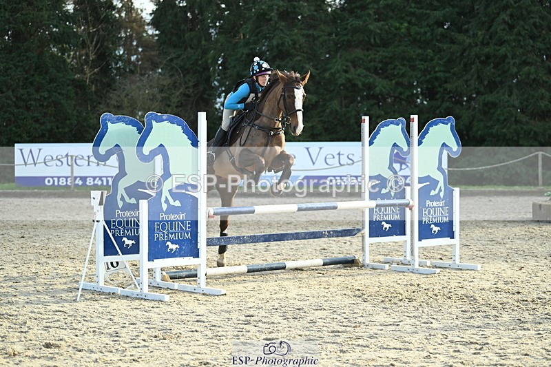 250309A-160546-02282 - Cls 03 90cm 15.05 to End