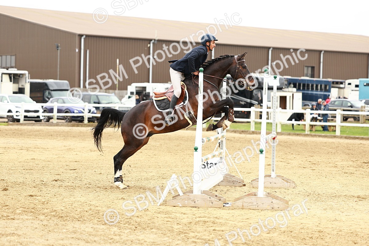 SBM_000882 - Class 3 - Senior Discovery - 1.00m
