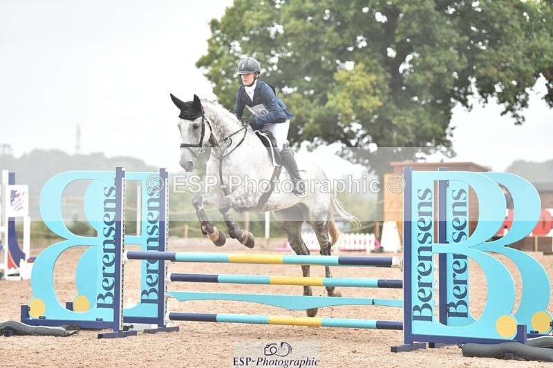 250830-124058-01807 - B-070-Ellie.Brassey