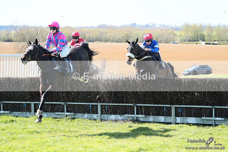 PtP 060426 321 - Paxford Races North Cotswold Easter Mon 06/04/26