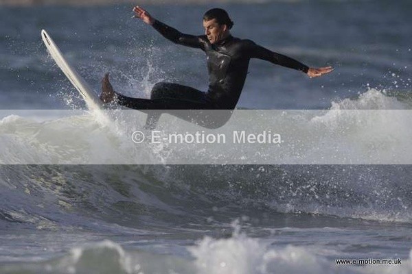 SU 080509 27 - Surf May 09