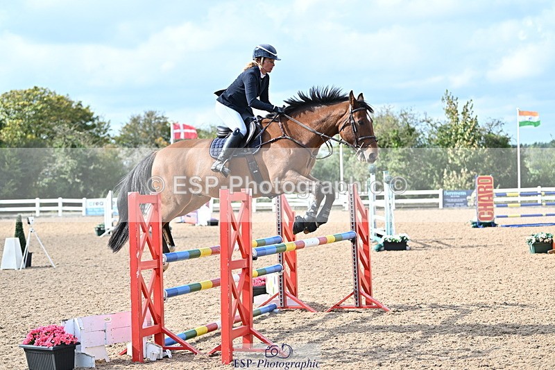 241005A-124231-03796 - SAT Cls 18 1.05m Amateur Quali