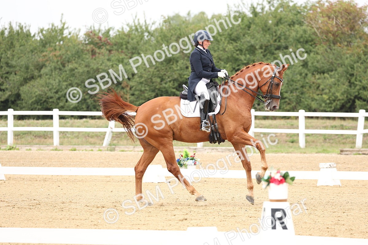 SBM_007065 - Class 9 - FEI INT I - 13.37-14.33