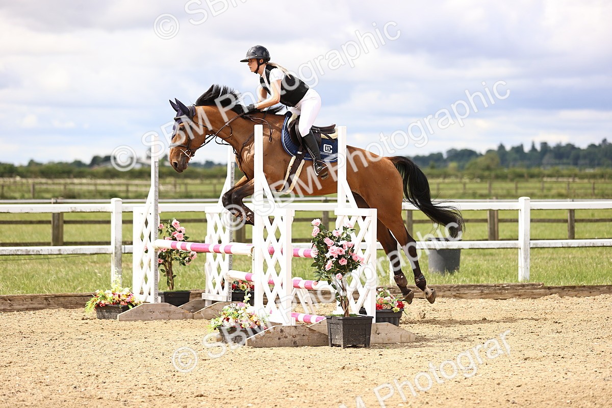 SBM_006440 - Class 16 - Senior British Novice - 90cm