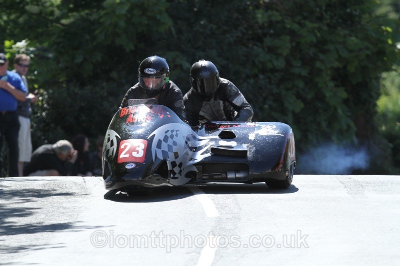 IMG_2388 - Sidecar Race 2 - TT 2013