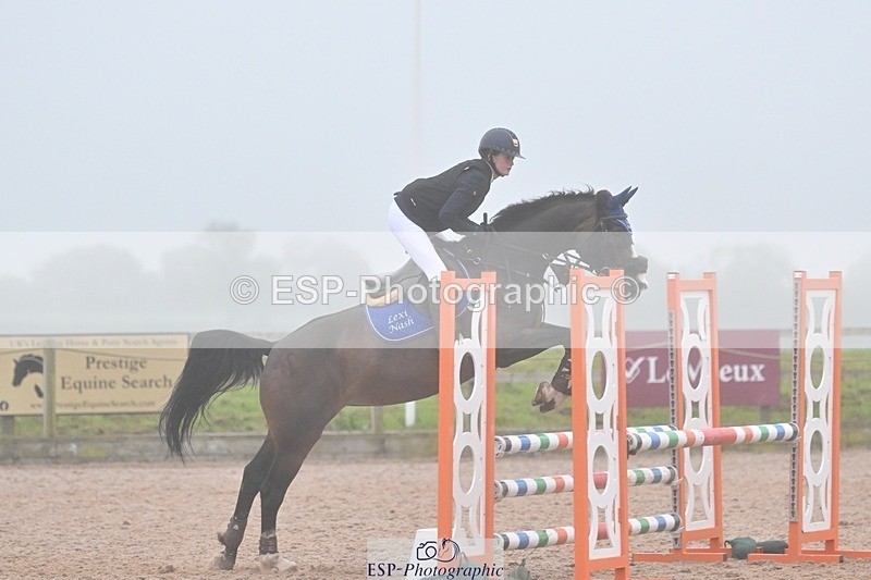 240813-194217-00994 - Classes 7 A&B 90cm