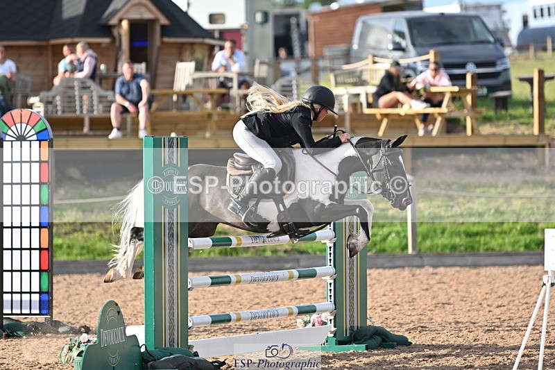 240628A-193842-01941 - Cls 7 Graham Heath 128cm + 138cm