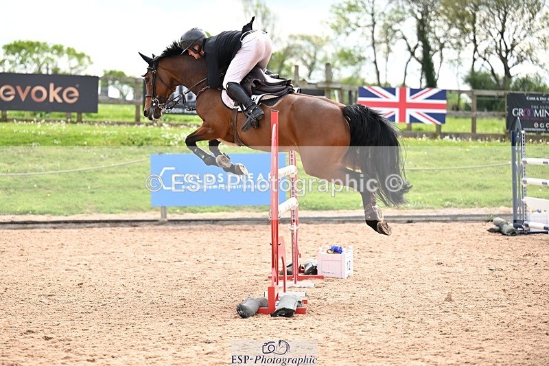 260507-102324-01493 - Cls 1 Snr Foxhunter