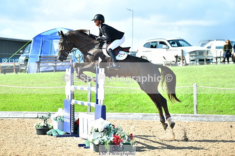 230723A-165857-13727 - Cls 8, 2 Star Medium 1.35m