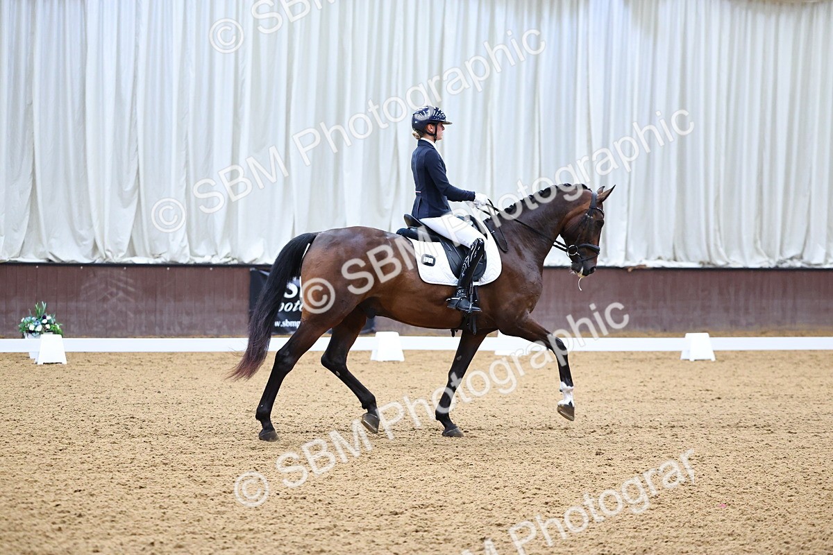 SBM_005567 - Class 5 - Novice 6 - 9.30-10.33