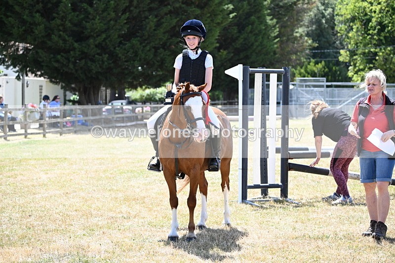 WJ6_6045 - Class 13 Novice 60cm