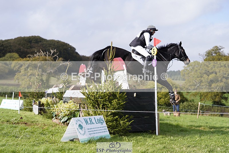 241025-134212-08543 - 151-Alan.Nolan-COOKSTOWN.JACKSON