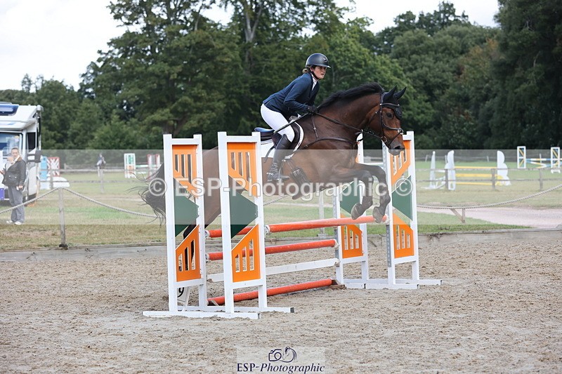 250829A-110702-01287 - Cls 7 British Novice and 90cm
