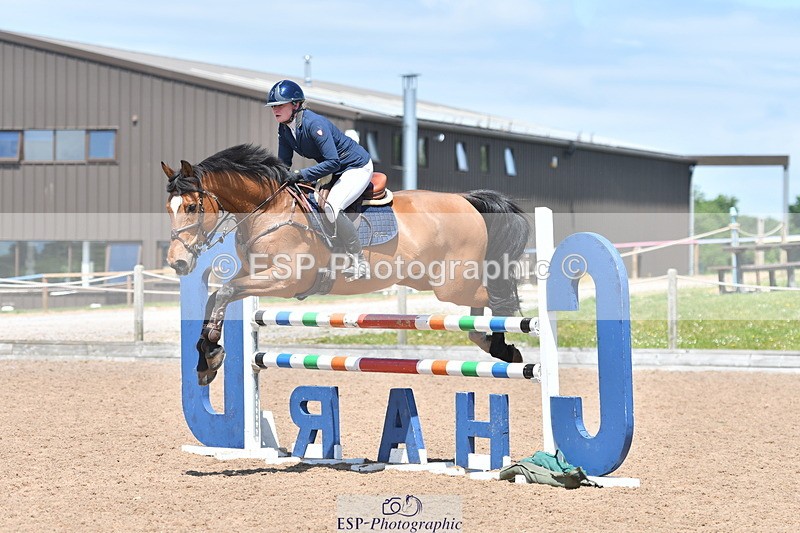 240609A-124706-05345 - Cls 18 Snr Newcomers and 1.10m Open