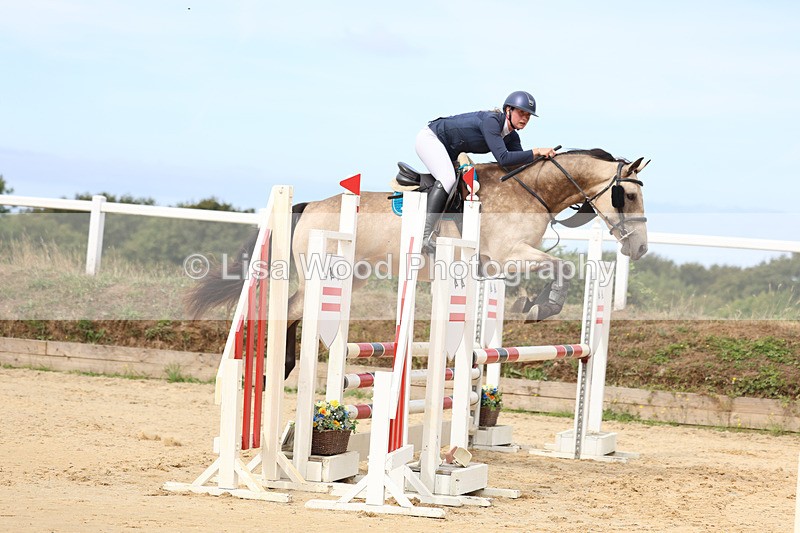 3E7A3327 - Class 4: Senior British Novice/90cm open