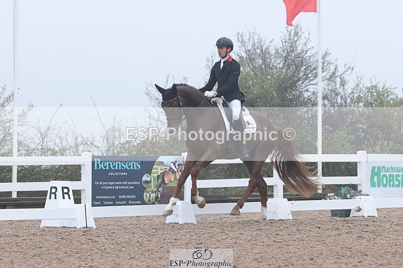 250404-091219-04418 - 076+074-Angus.Corrie-Deane+Amelia.Struel