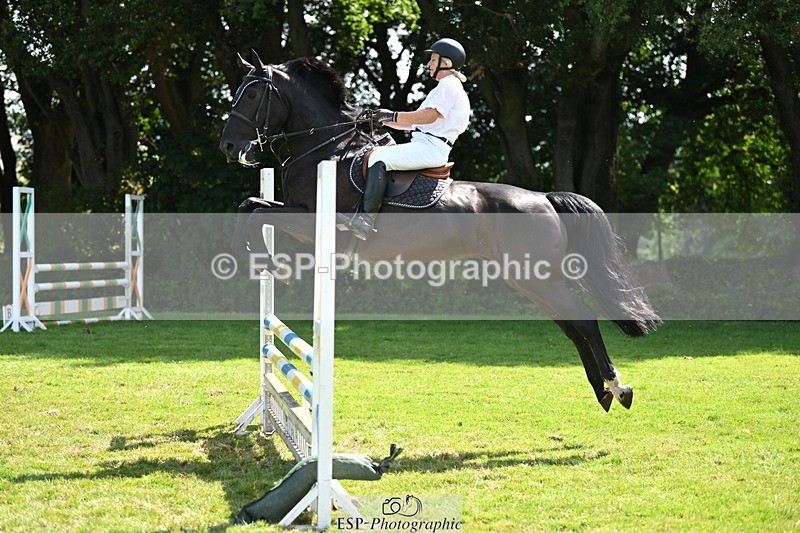 250704A-104227-07038 - Cls 25 Snr British Novice and 90cm