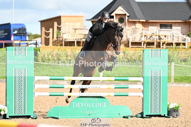 240912A-095317-00274 - Cls 1 Snr 1.05m & 1.10m Open