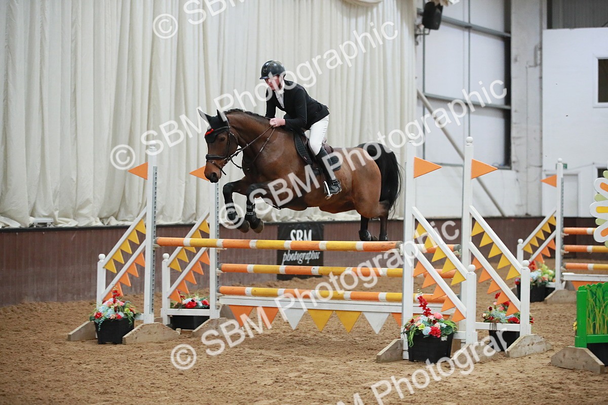 SBM_000951 - Class 4 - Senior Newcomers - 1.10m Open