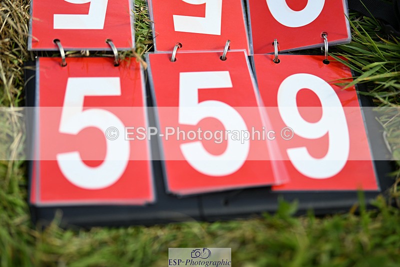 240825X-110606-32443 - 70cm XC 11.00 to 12.00